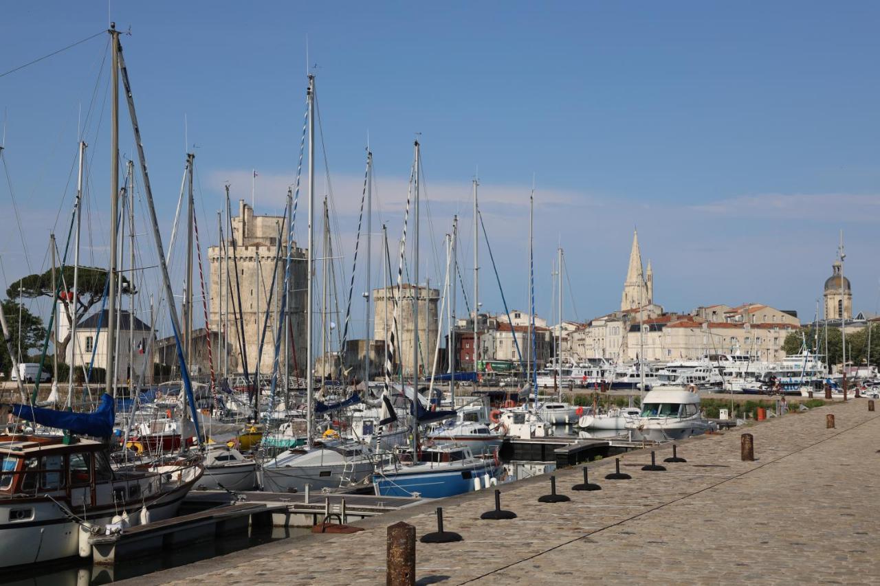 Un Hotel Sur Le Port La Rochelle (Charente-Maritime) Exterior foto