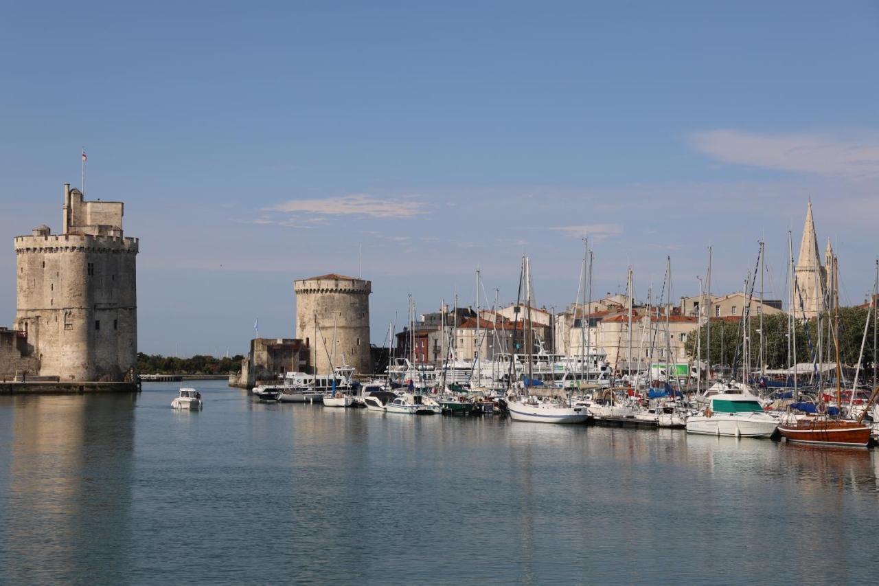 Un Hotel Sur Le Port La Rochelle (Charente-Maritime) Exterior foto